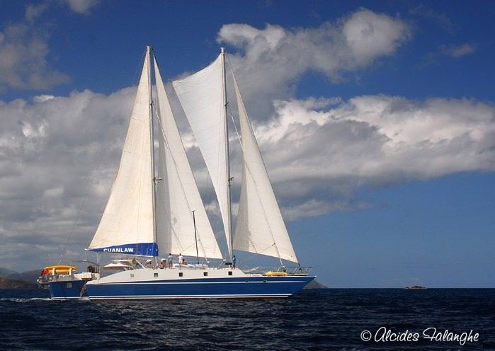 yacht-69381