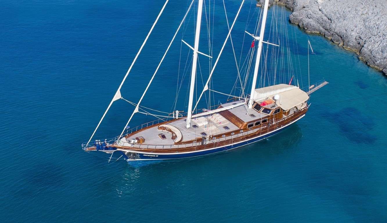 yacht-73193