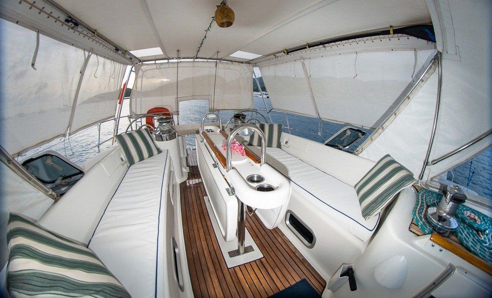 yacht-69553
