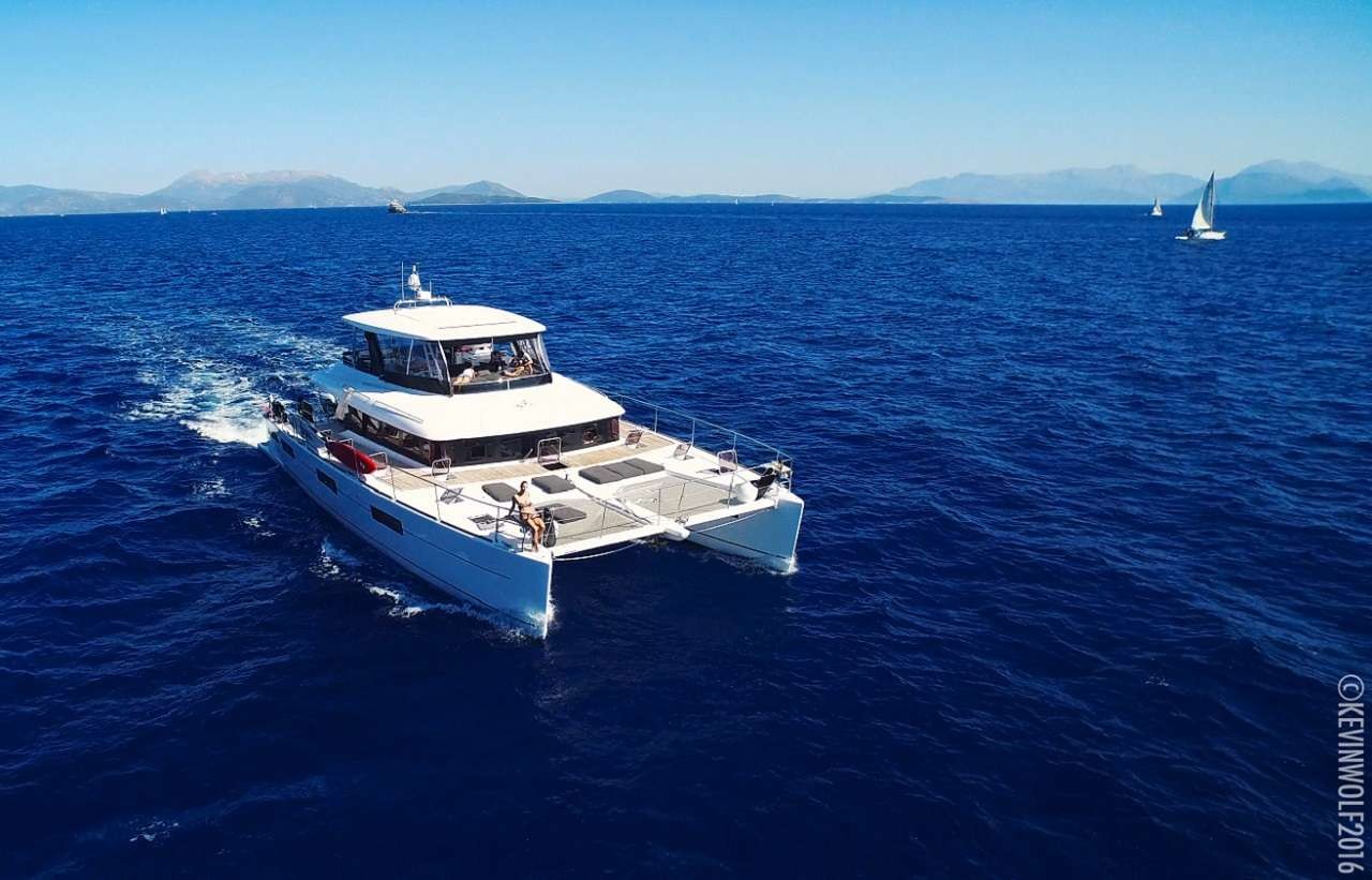 yacht-77250