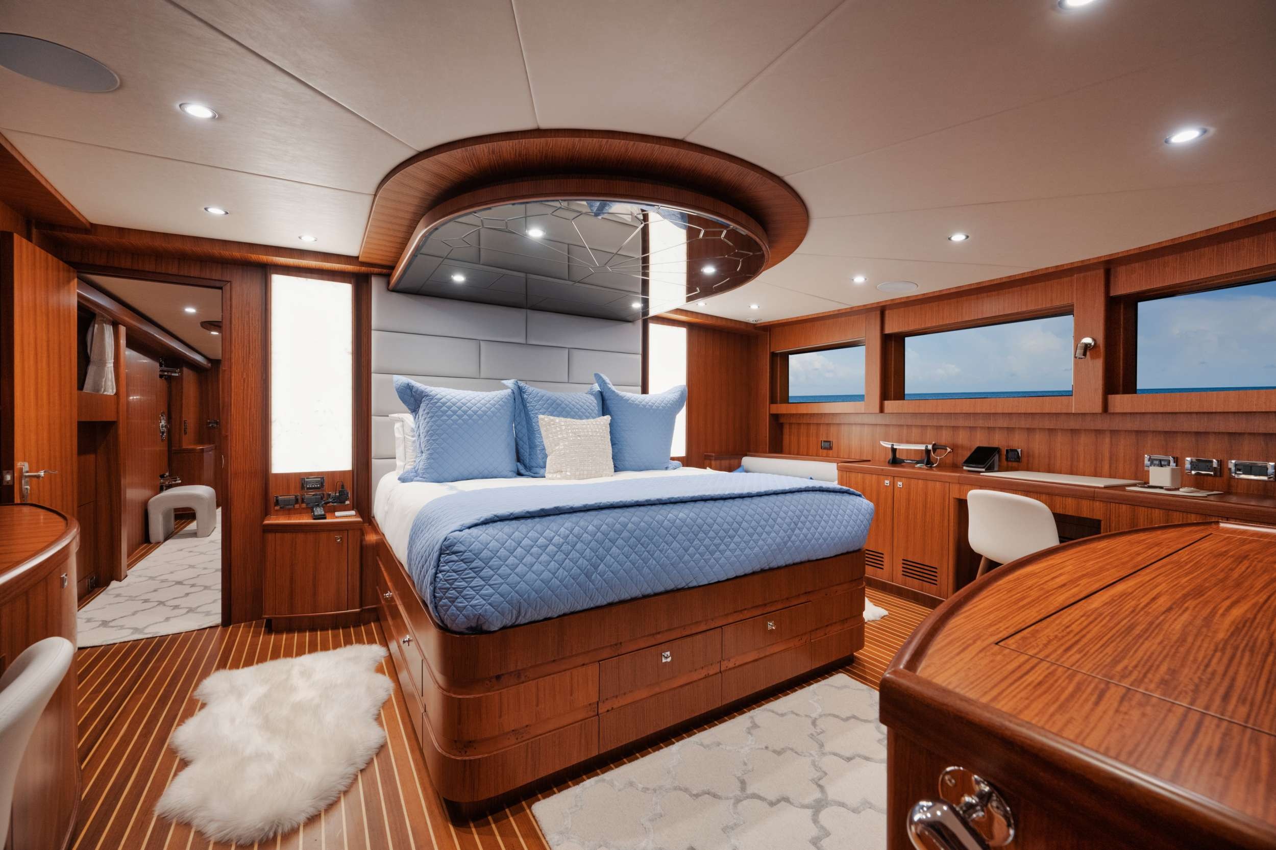 yacht-95845