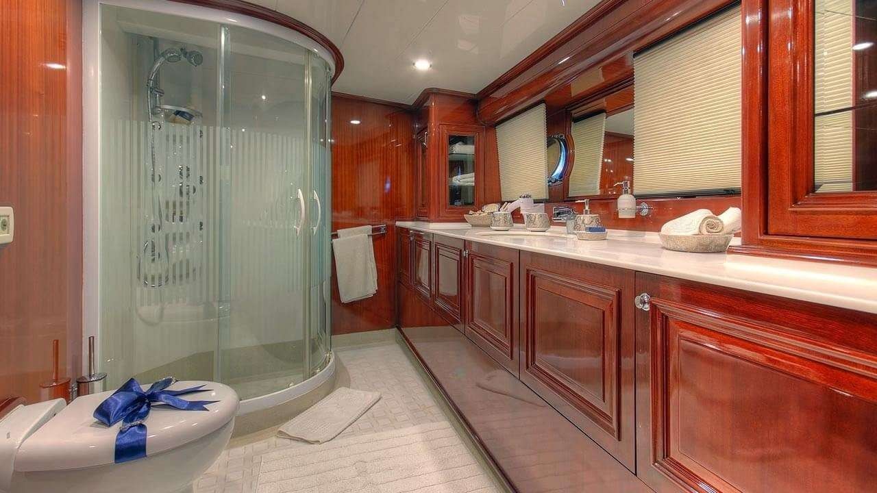yacht-109527