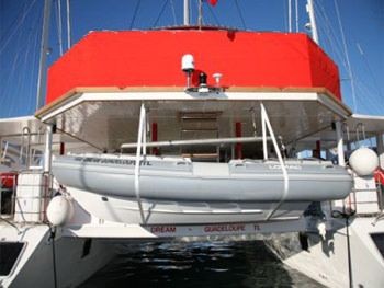 yacht-70221