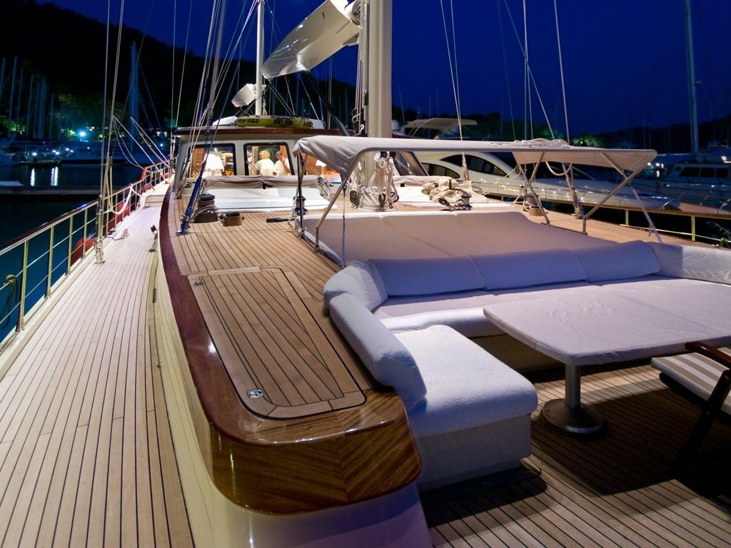 yacht-73912