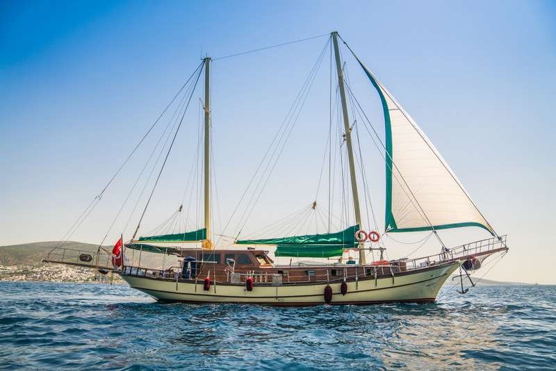 yacht-78154