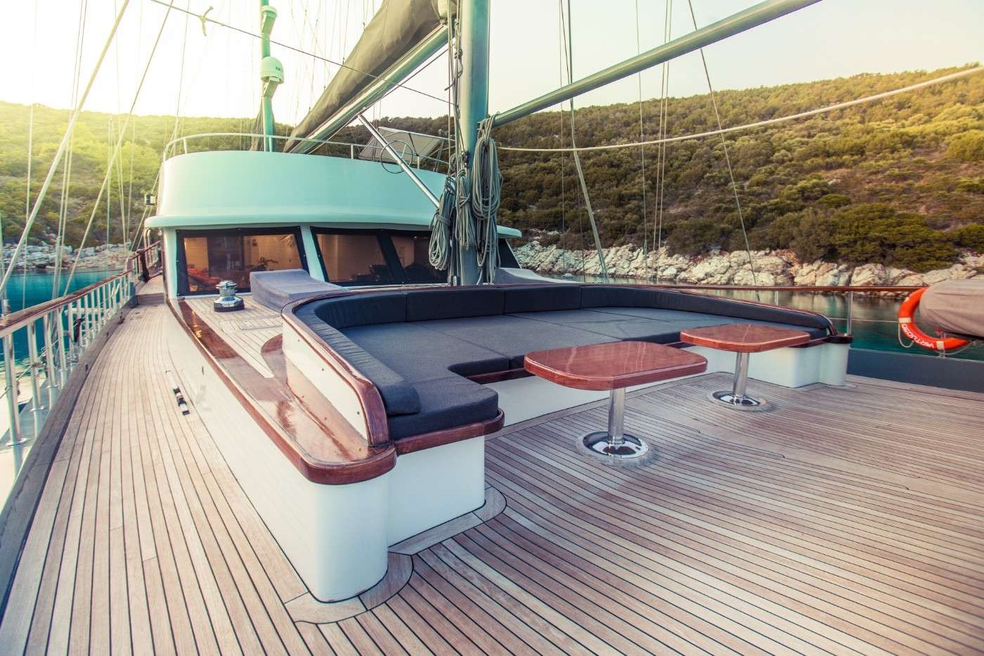 yacht-79138