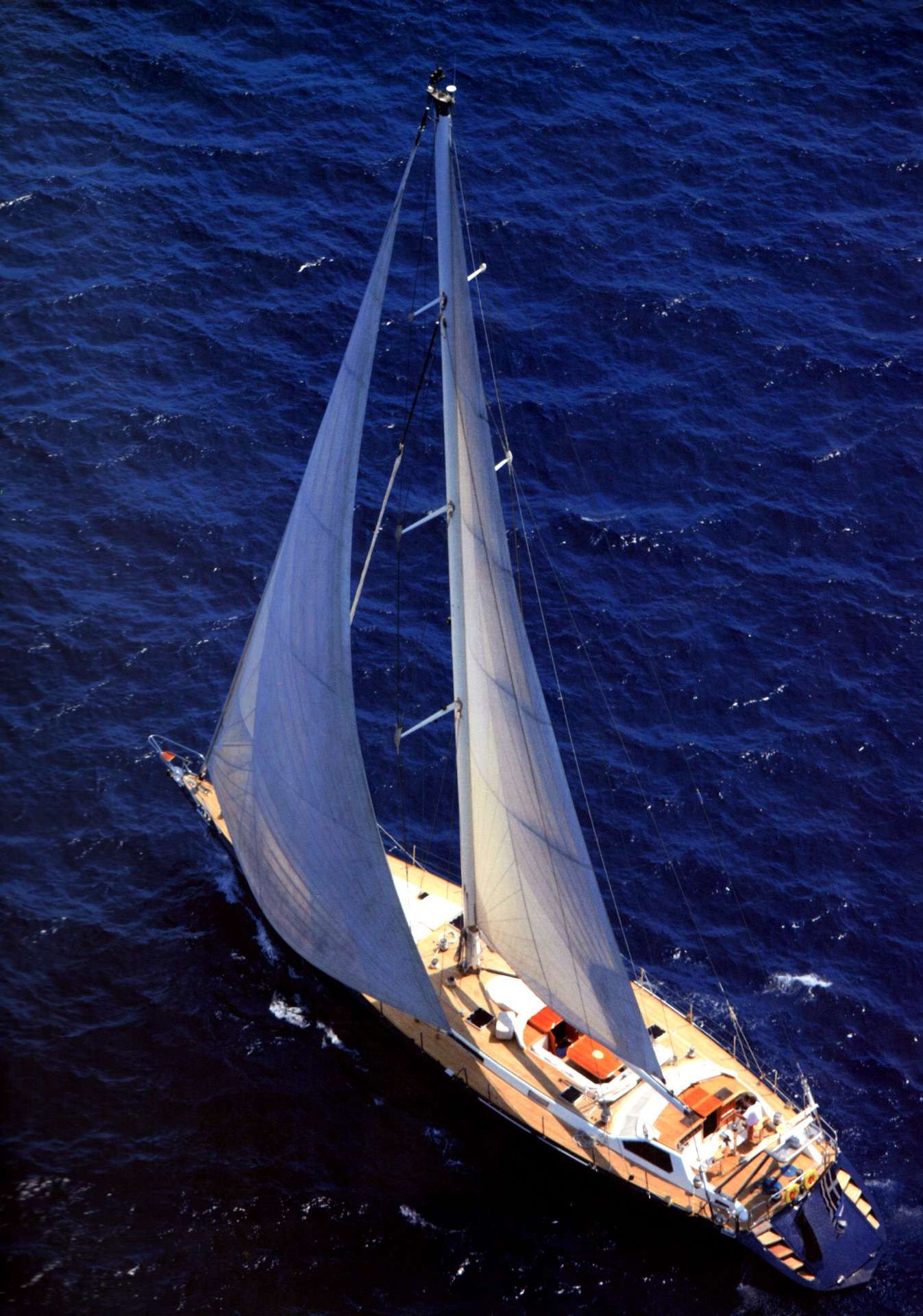 yacht-80181