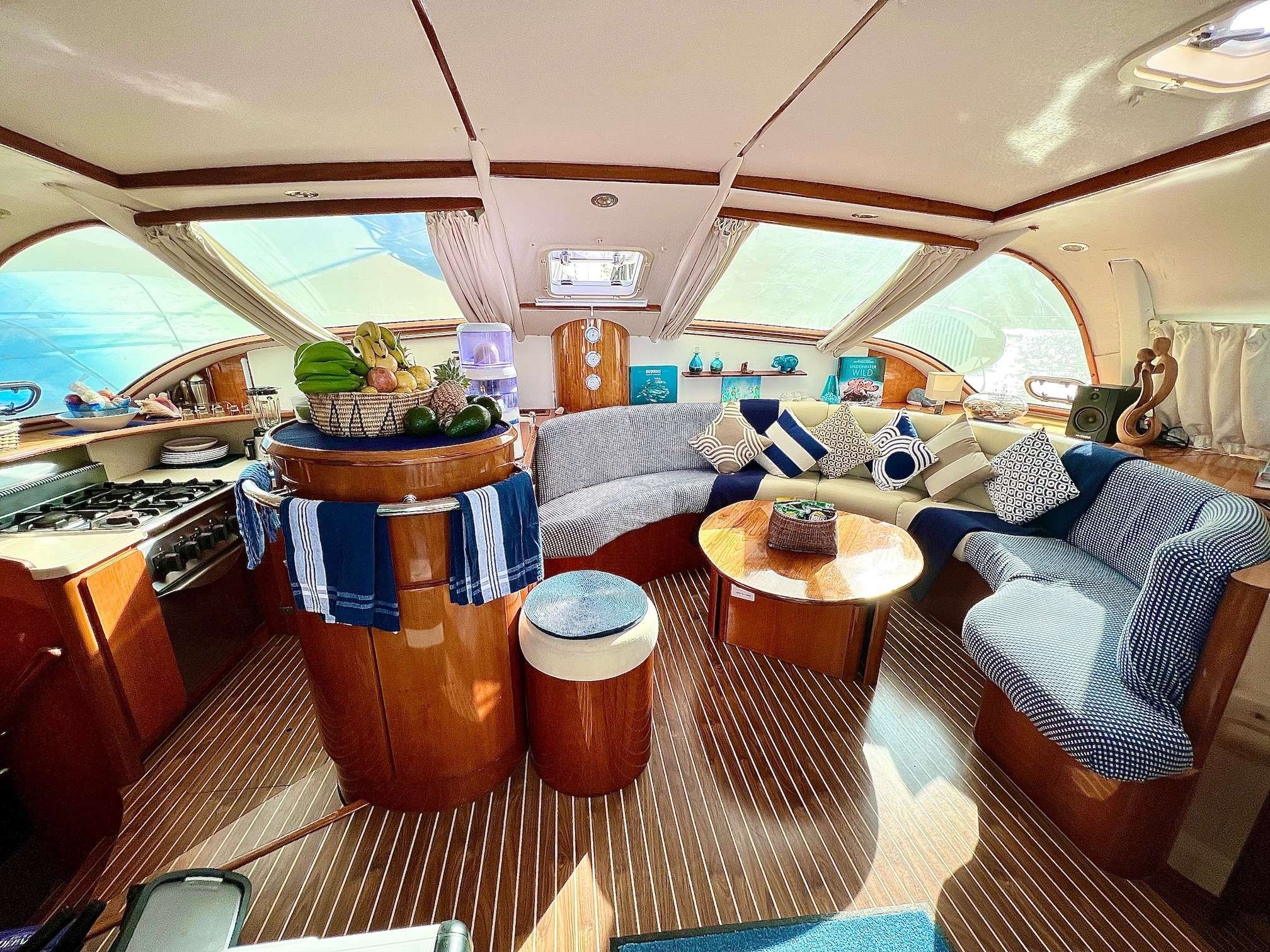 yacht-272970