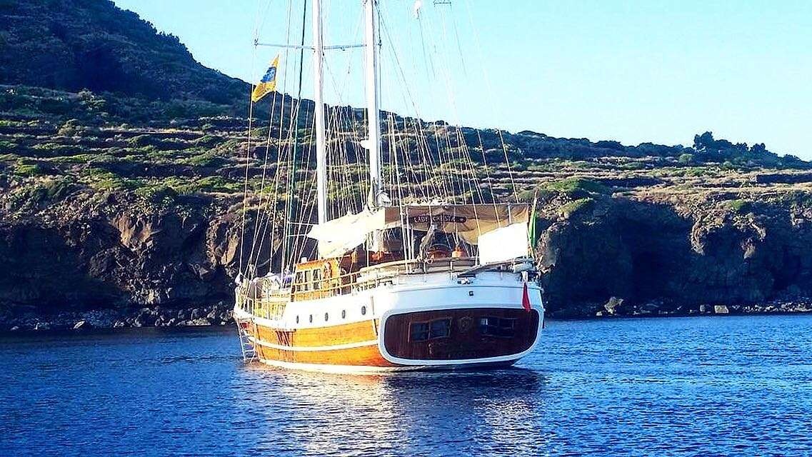 yacht-83433