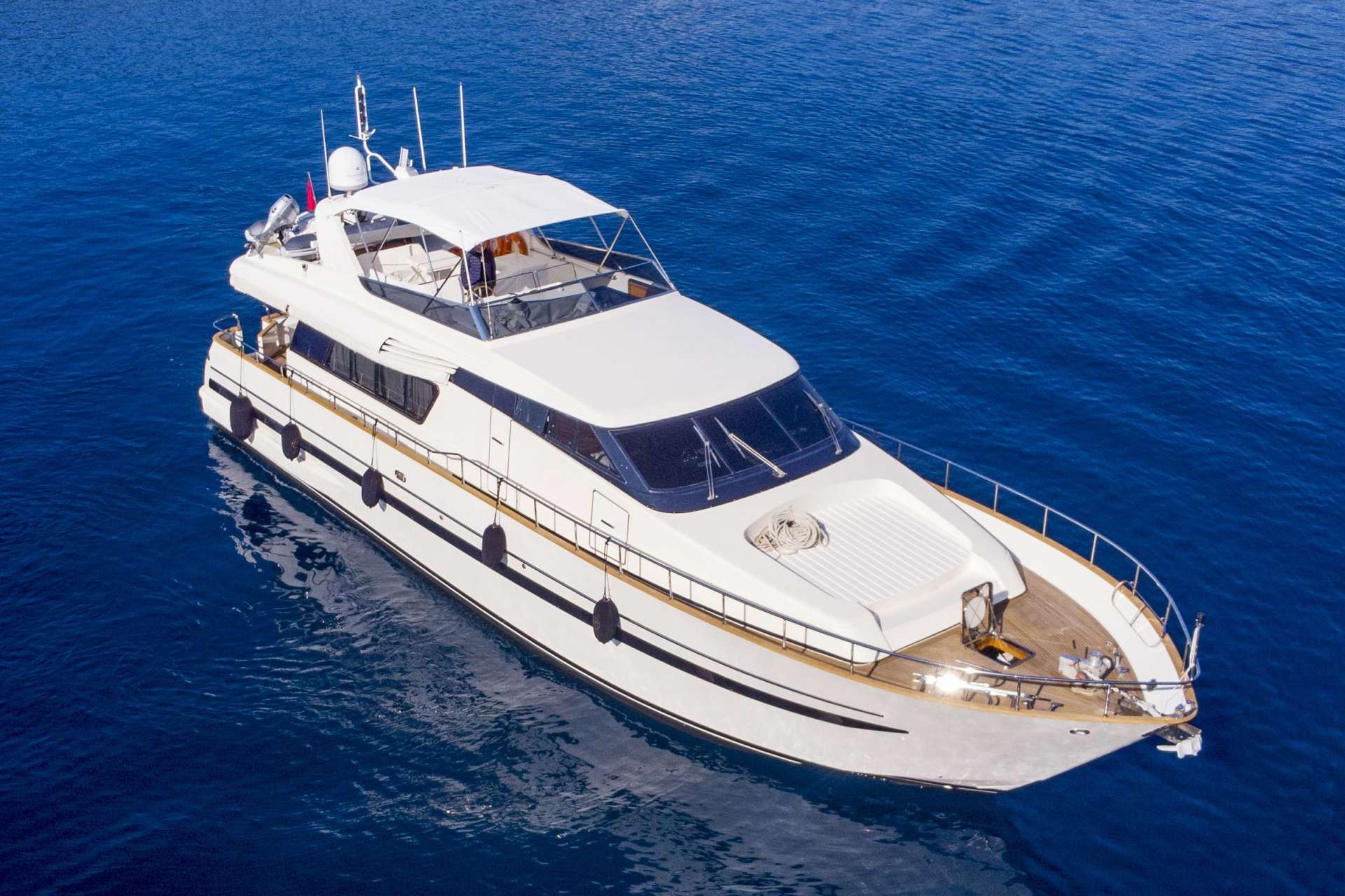 yacht-83946