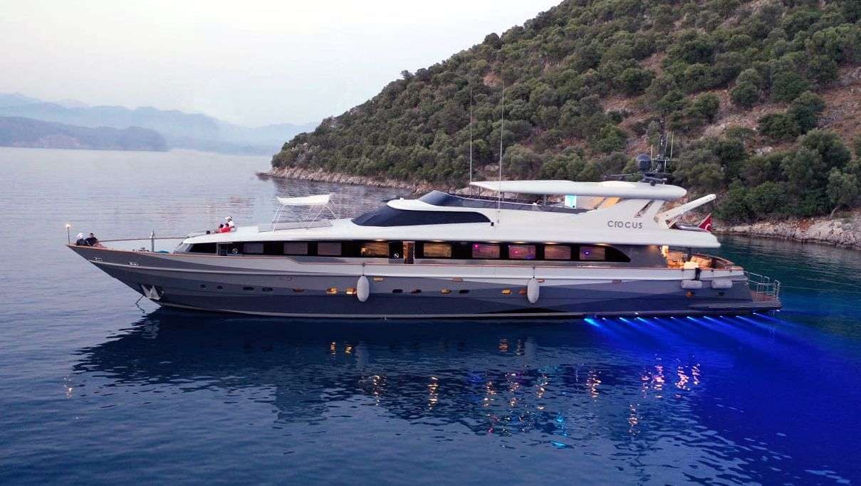 yacht-84278