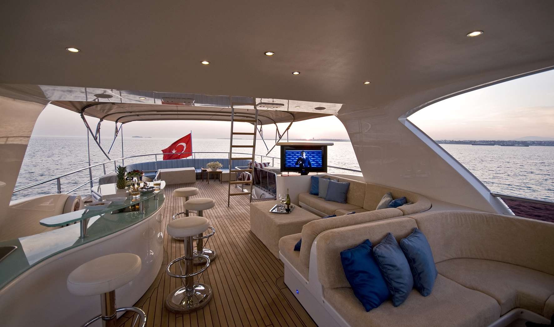 yacht-144292