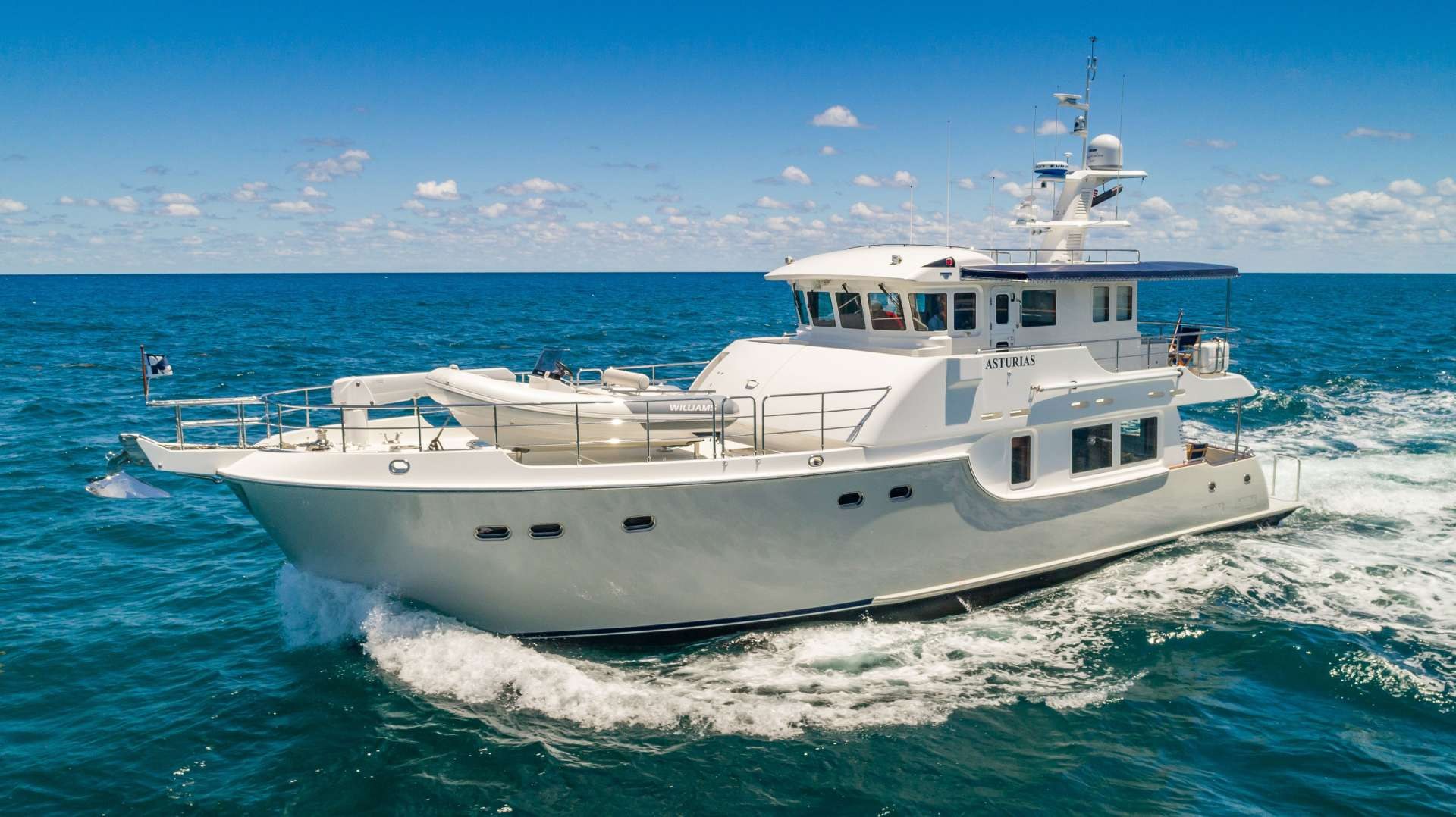 yacht-85359