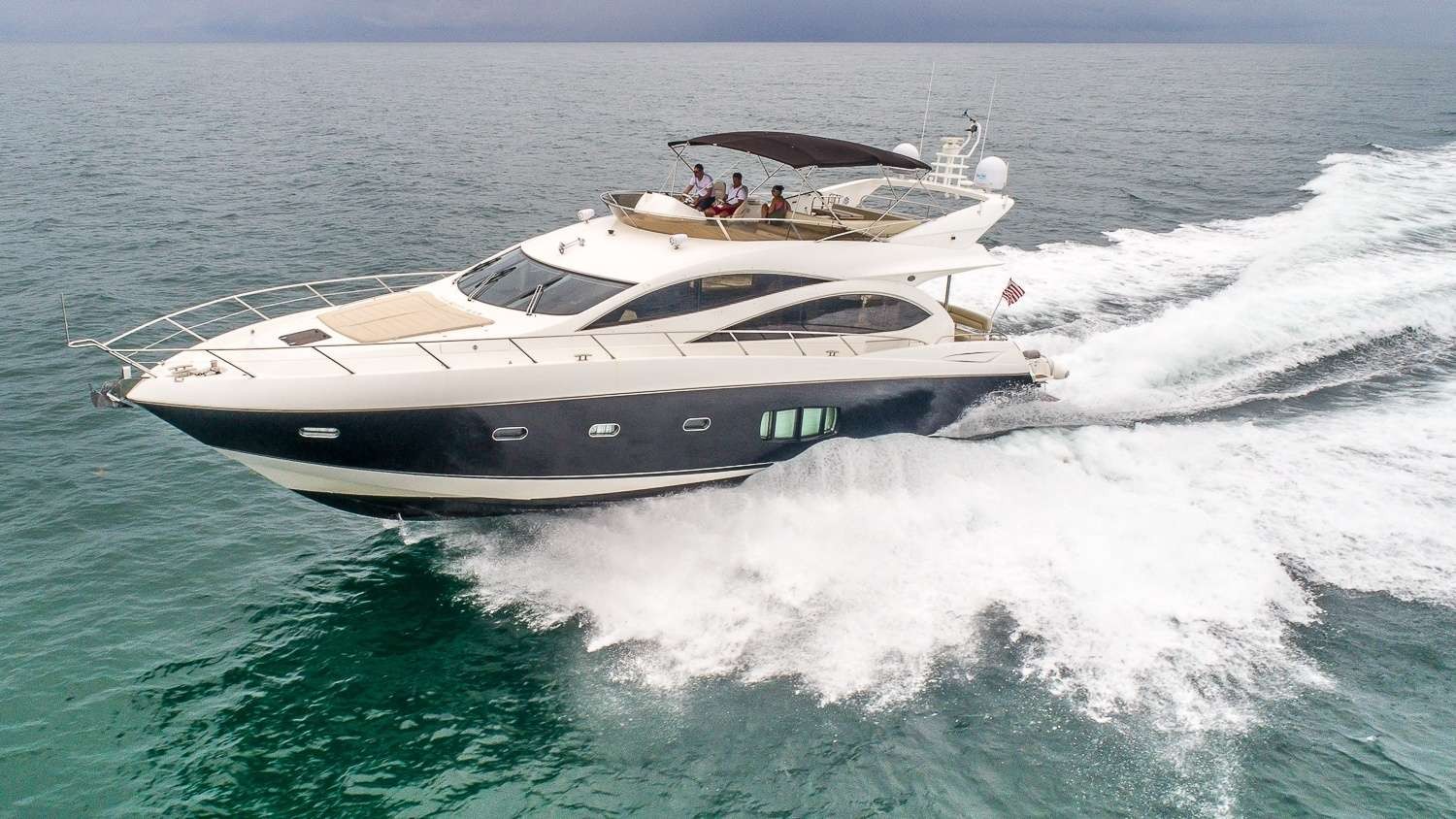 yacht-145163