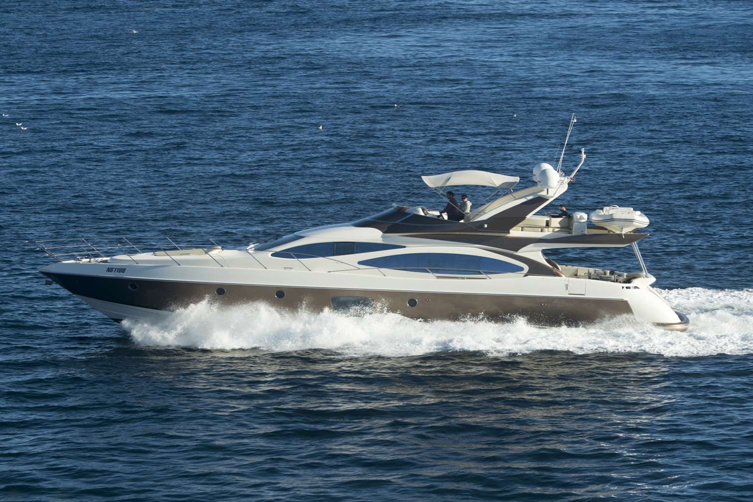 yacht-87652