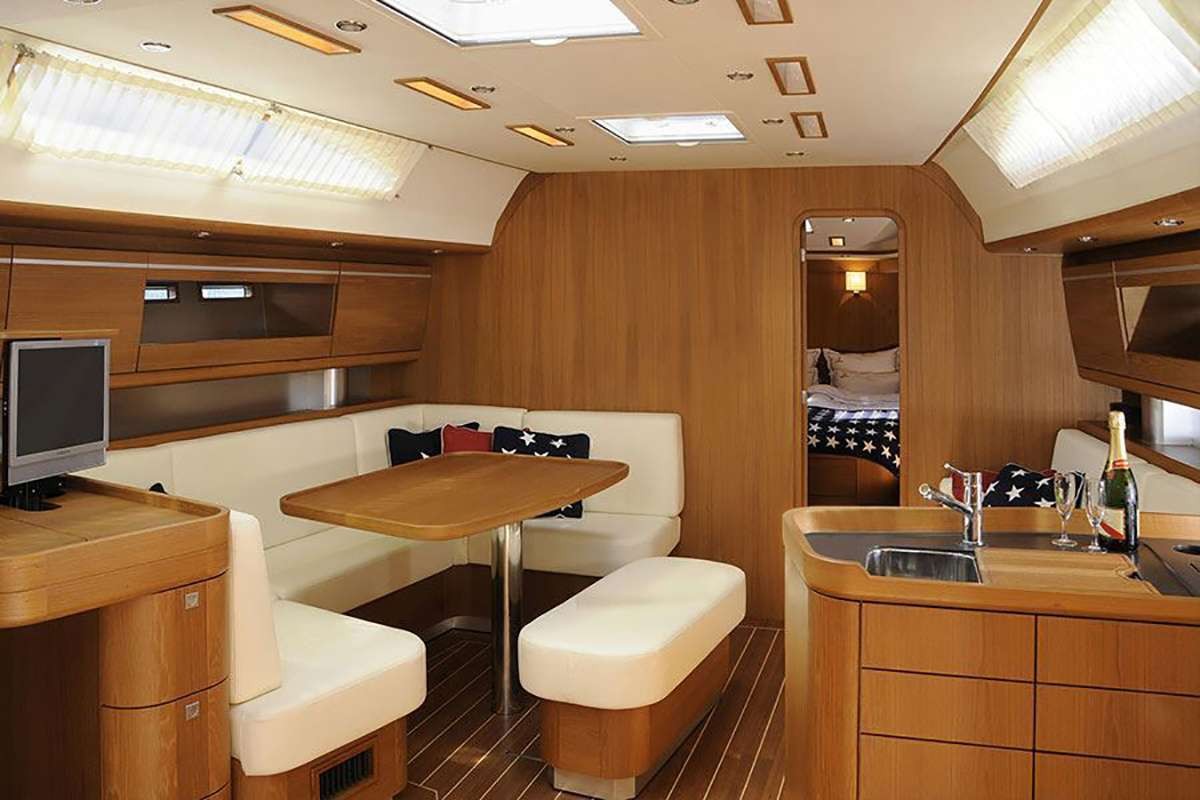 yacht-145341