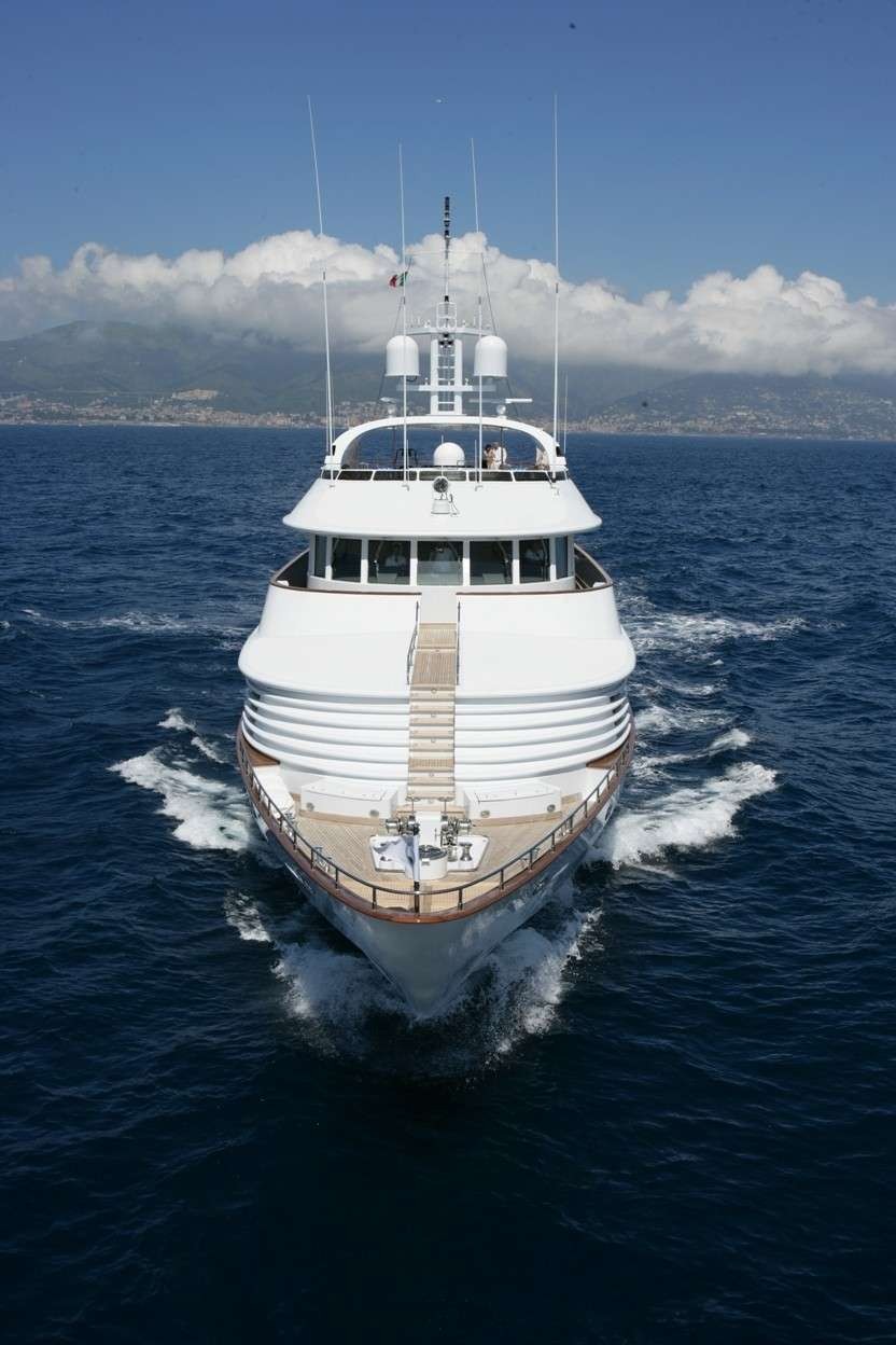 yacht-88588