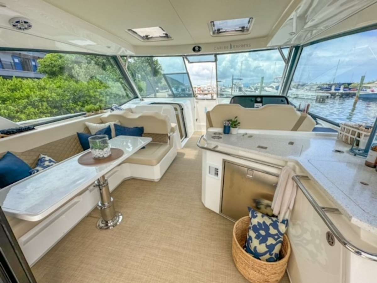 yacht-144781