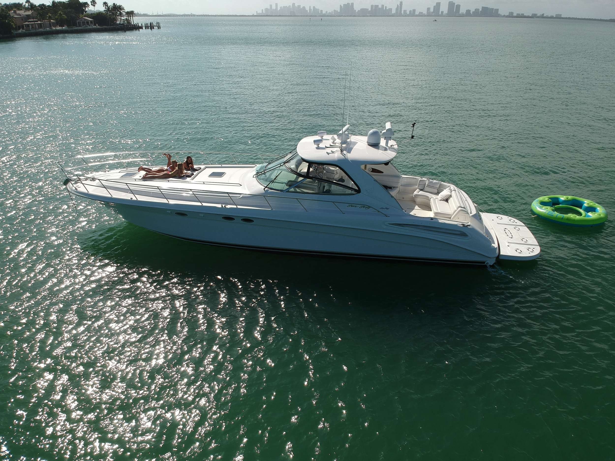 yacht-89497