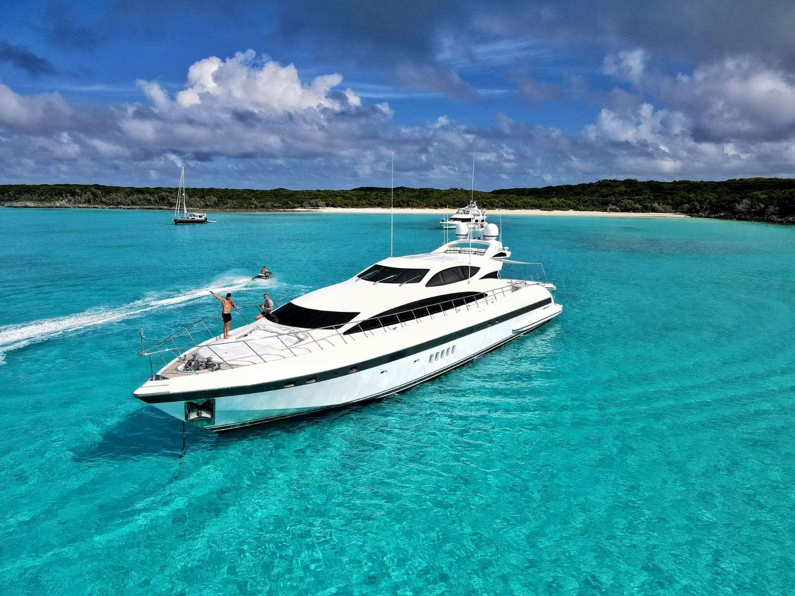 yacht-145580