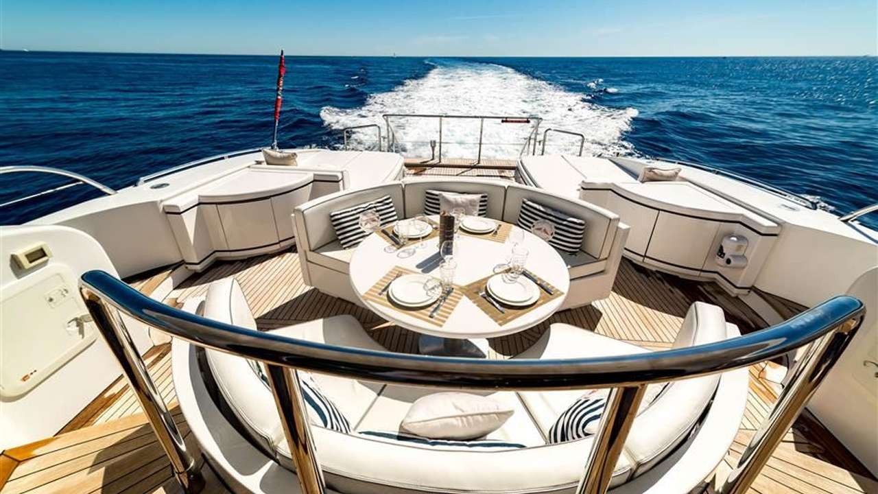 yacht-145583