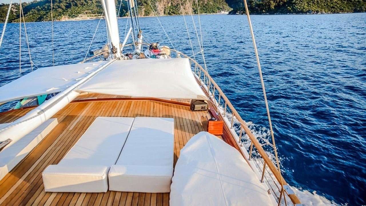 yacht-94602
