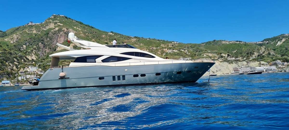 yacht-136179