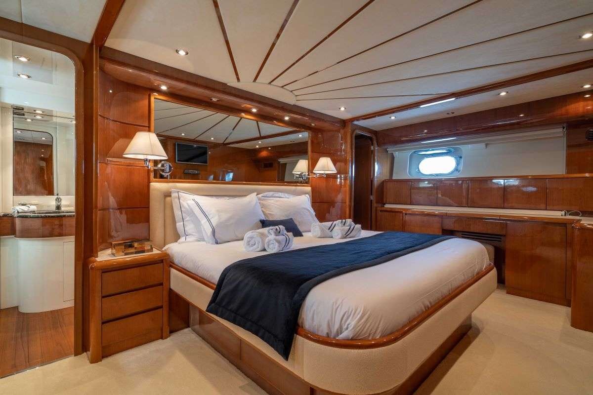 yacht-95326