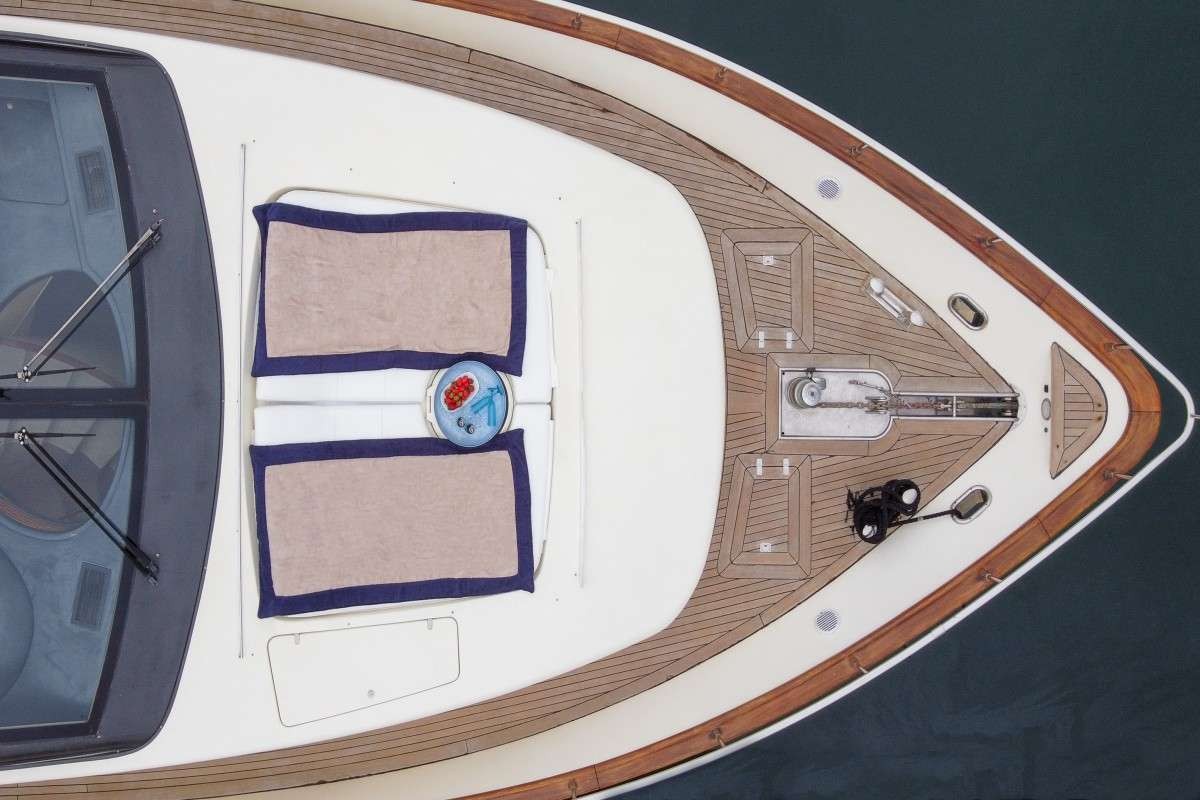 yacht-95492