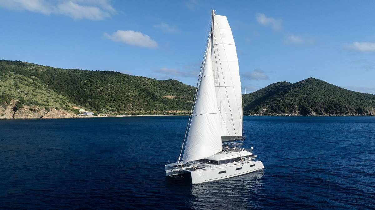 yacht-155889