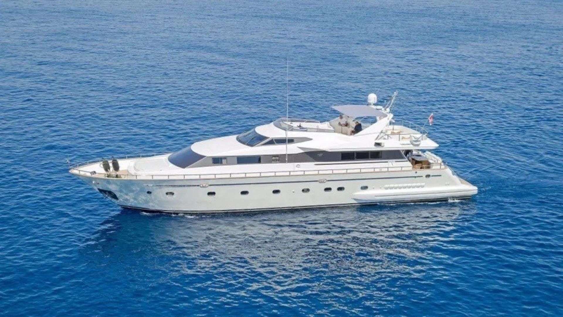 yacht-97044