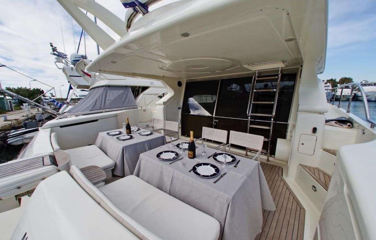 yacht-97814