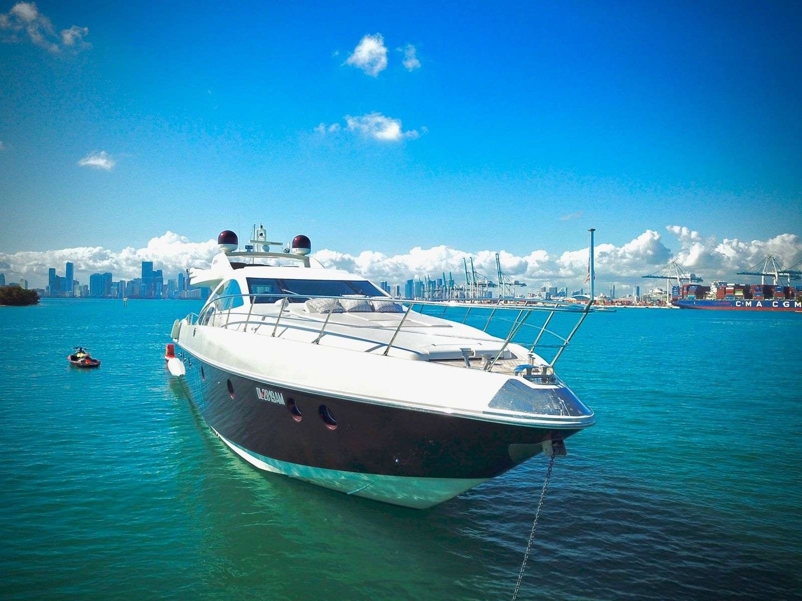 yacht-98968