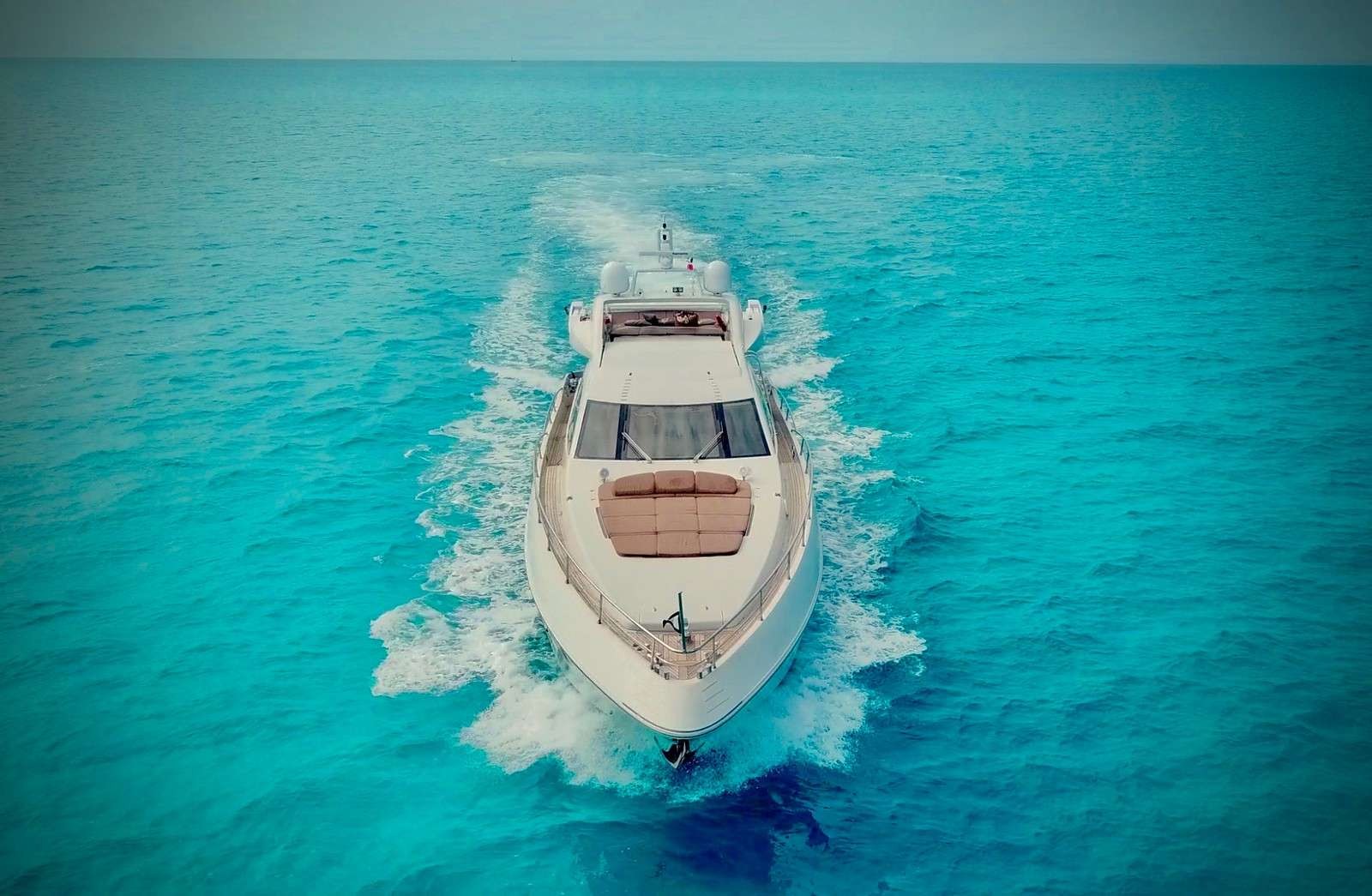 yacht-99386