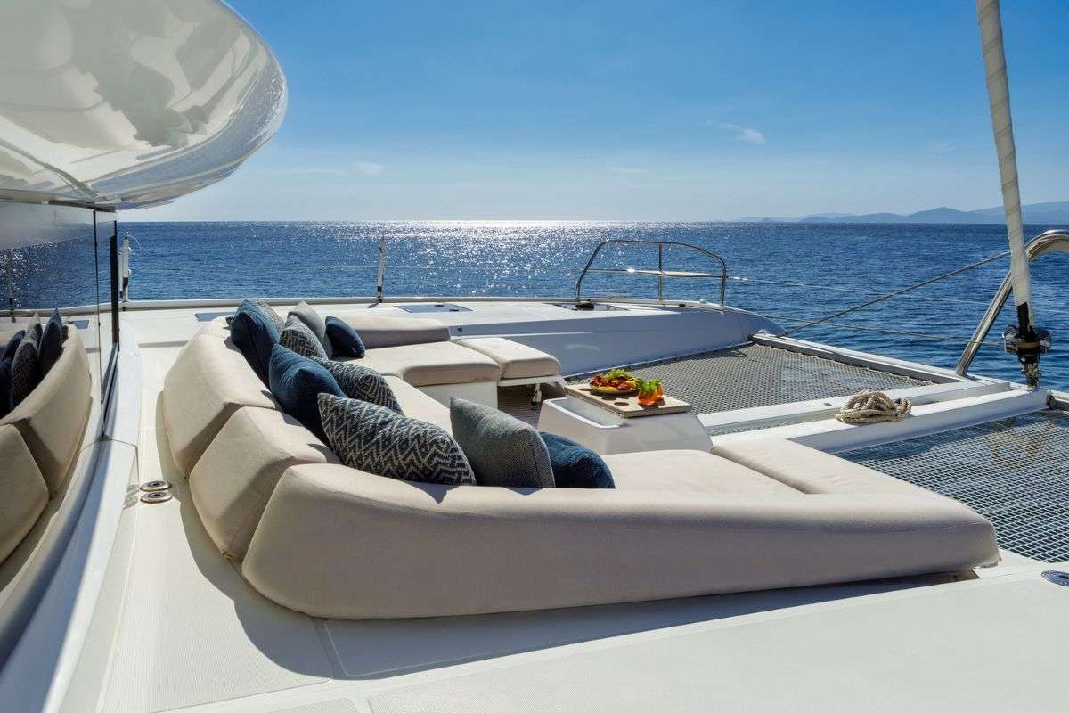 yacht-150475