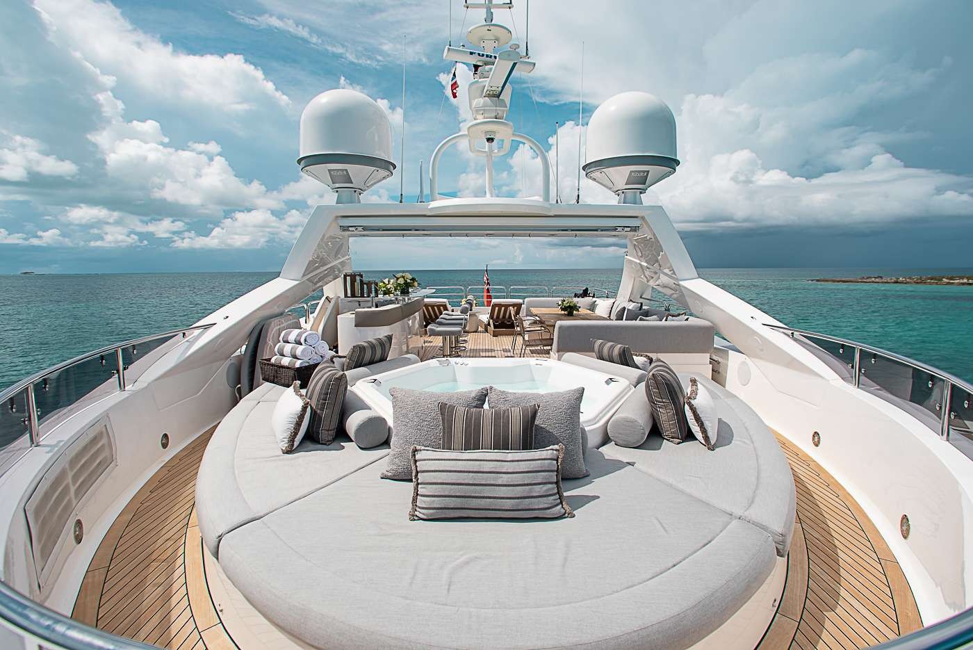 yacht-101768