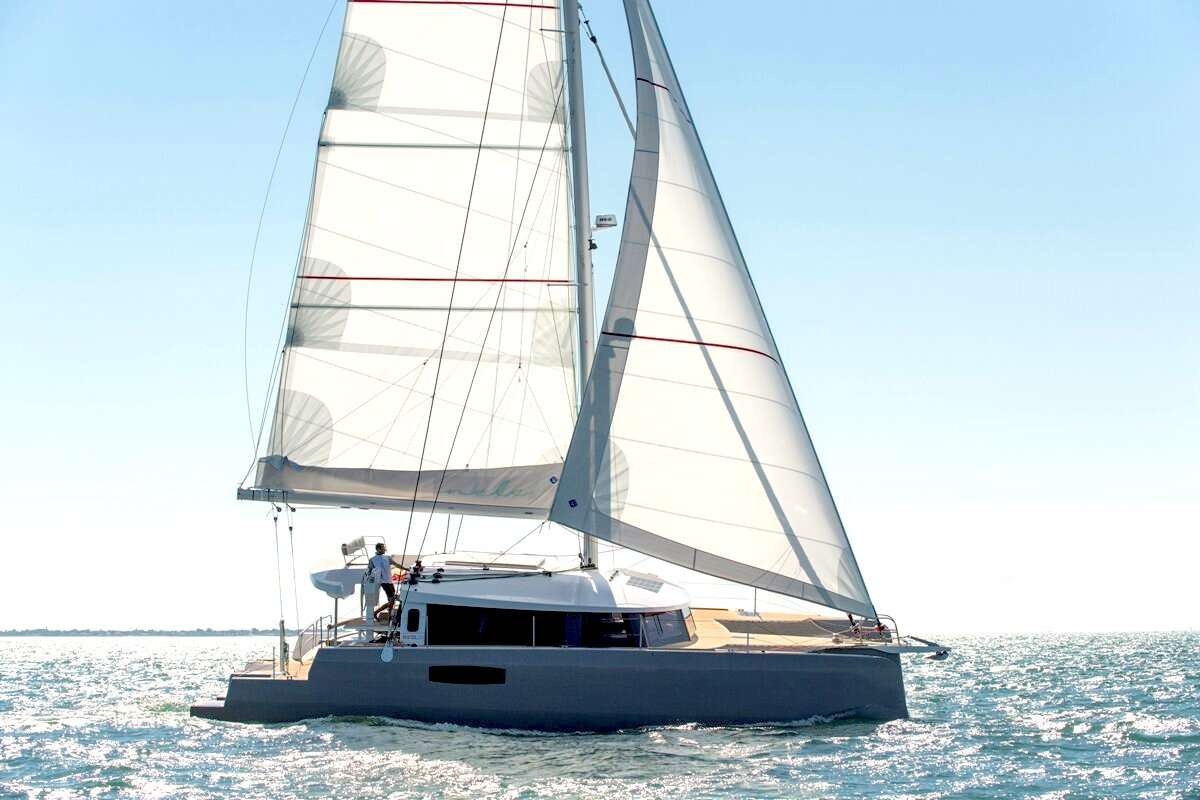 yacht-145984