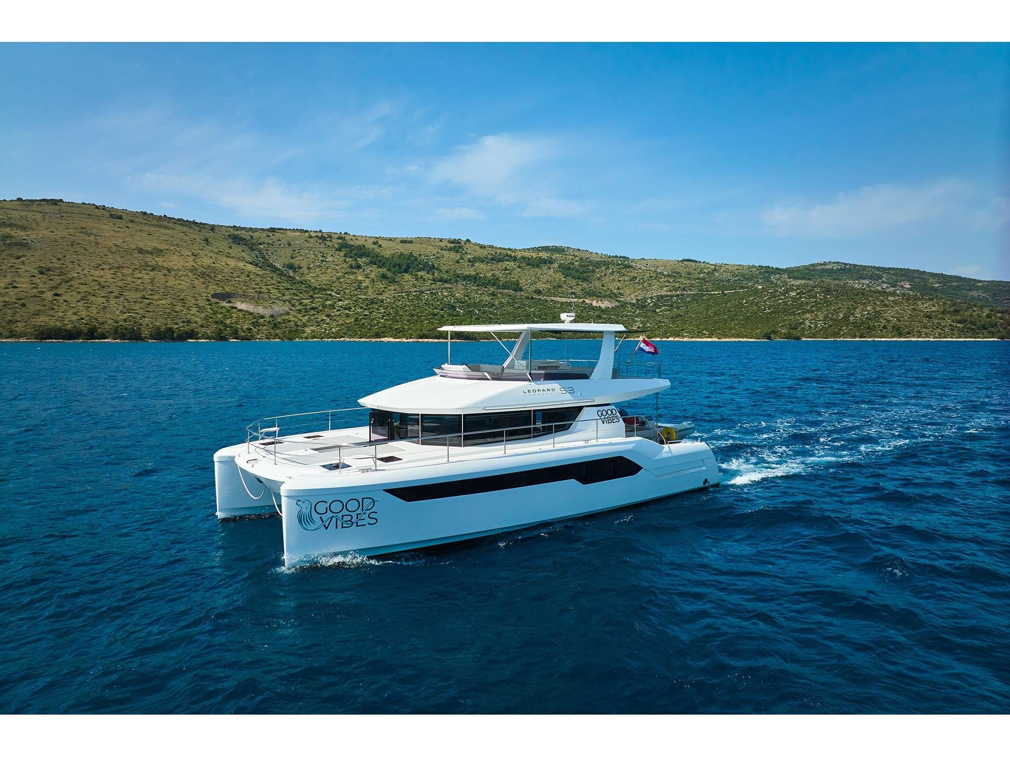 yacht-104012