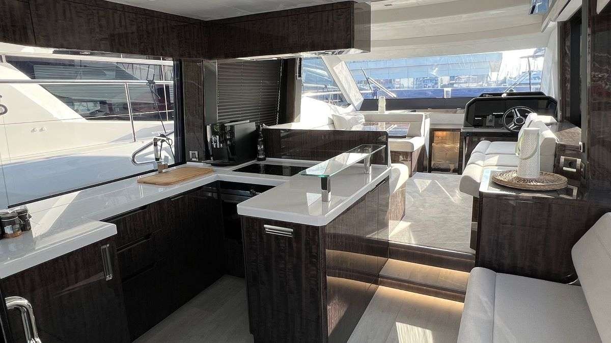 yacht-152783
