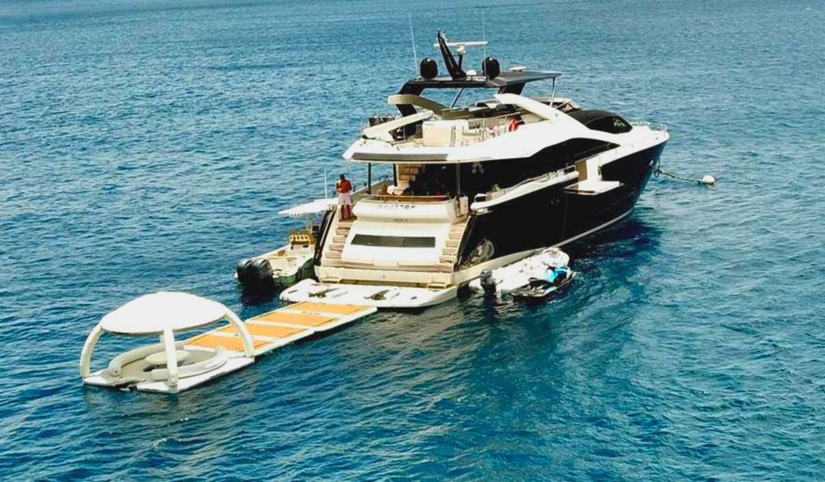 yacht-148428