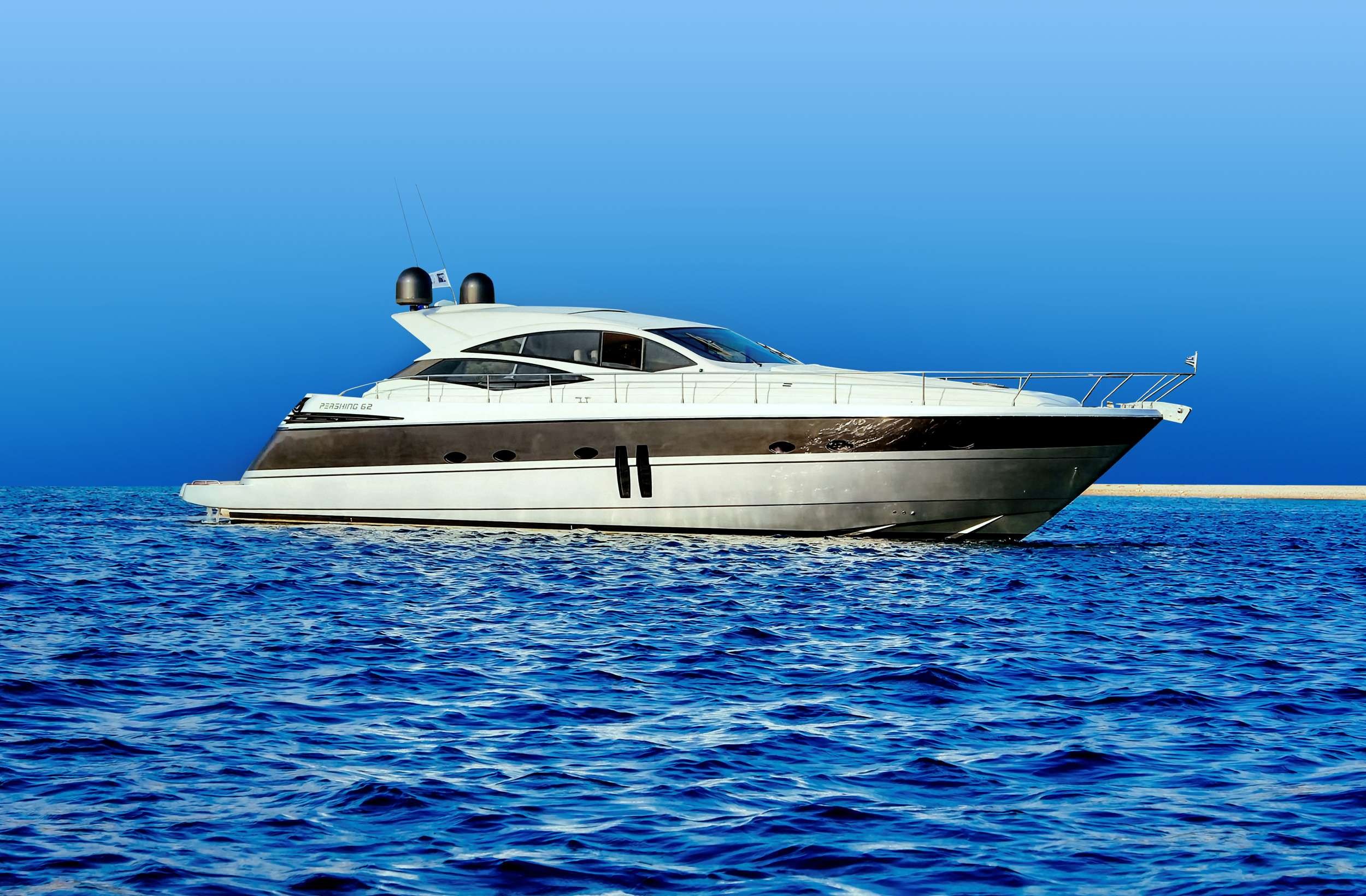 yacht-109079