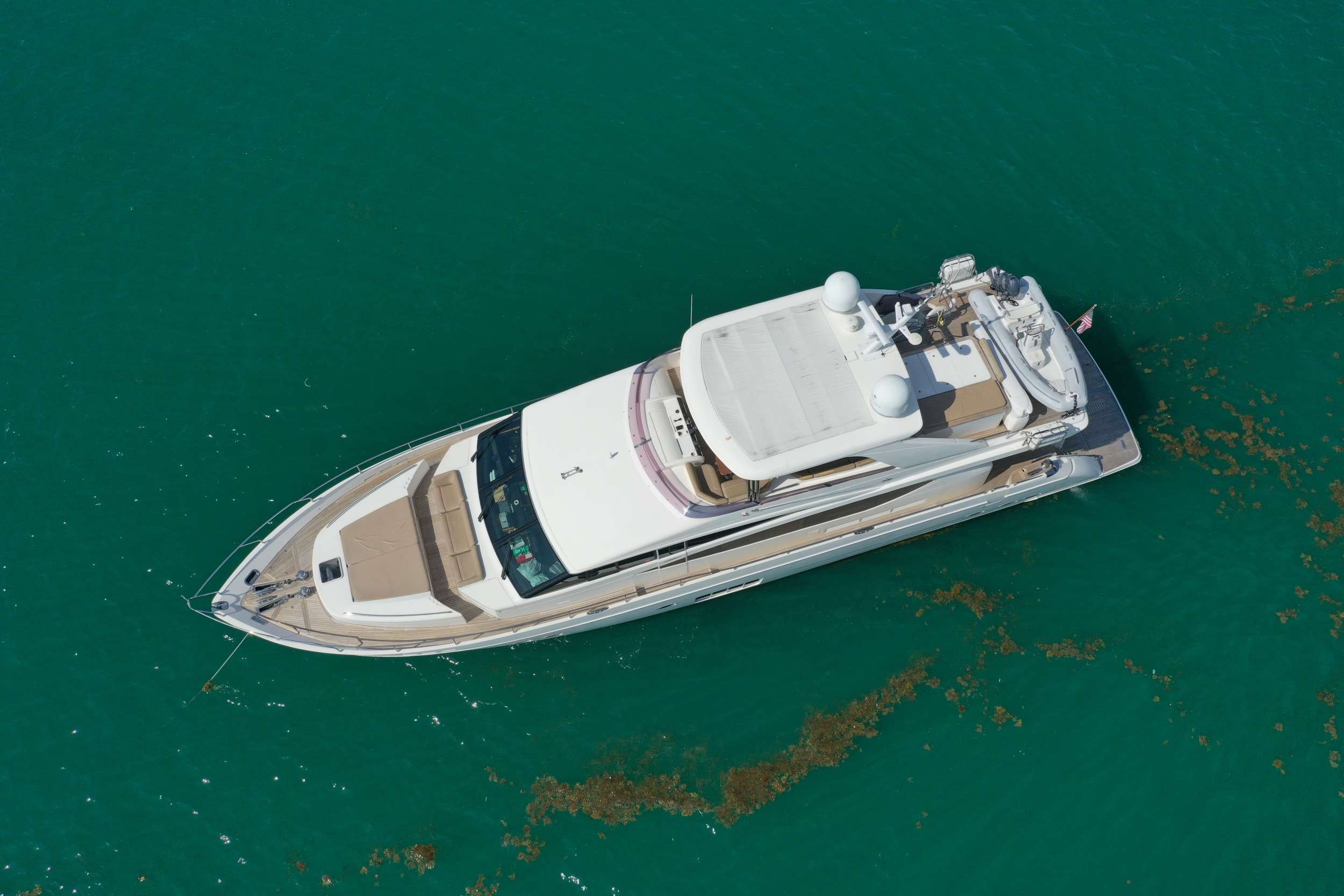 yacht-320696