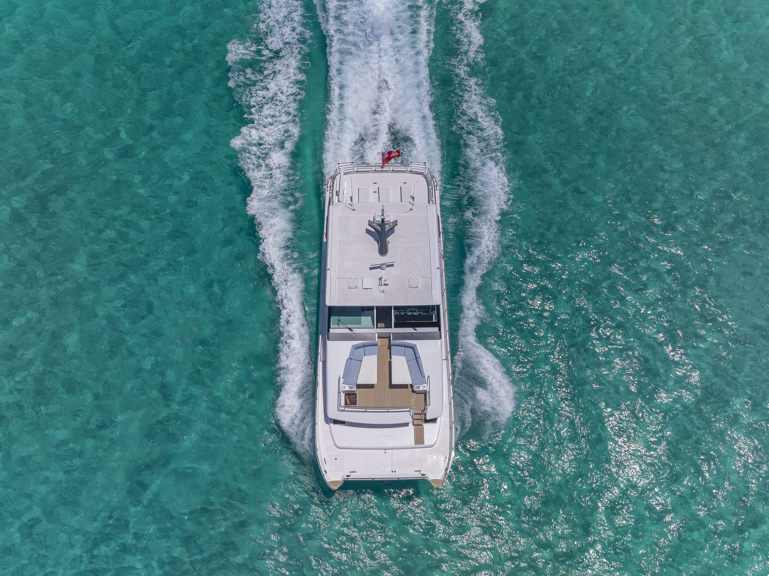 yacht-136304