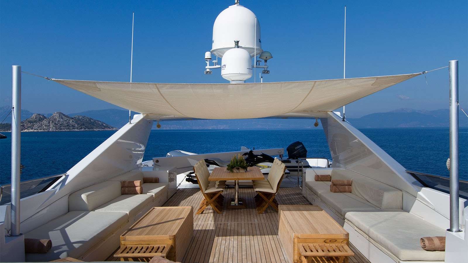 yacht-138064