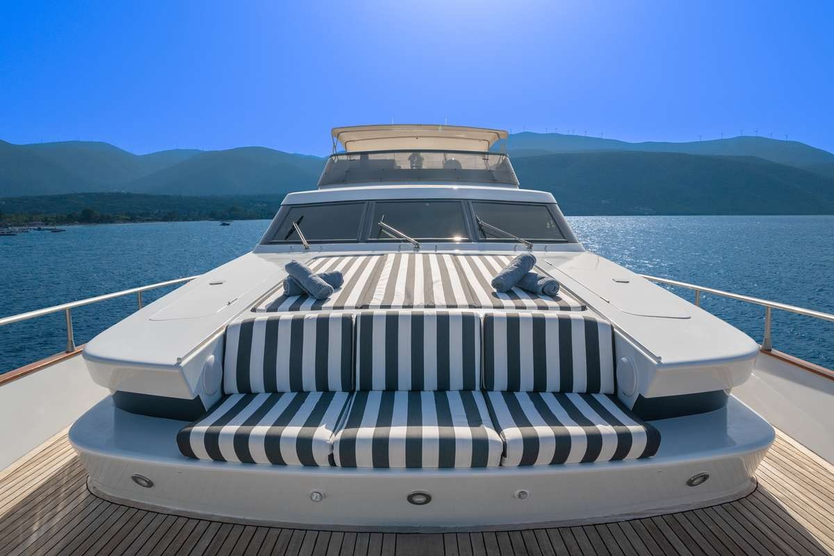 yacht-150133