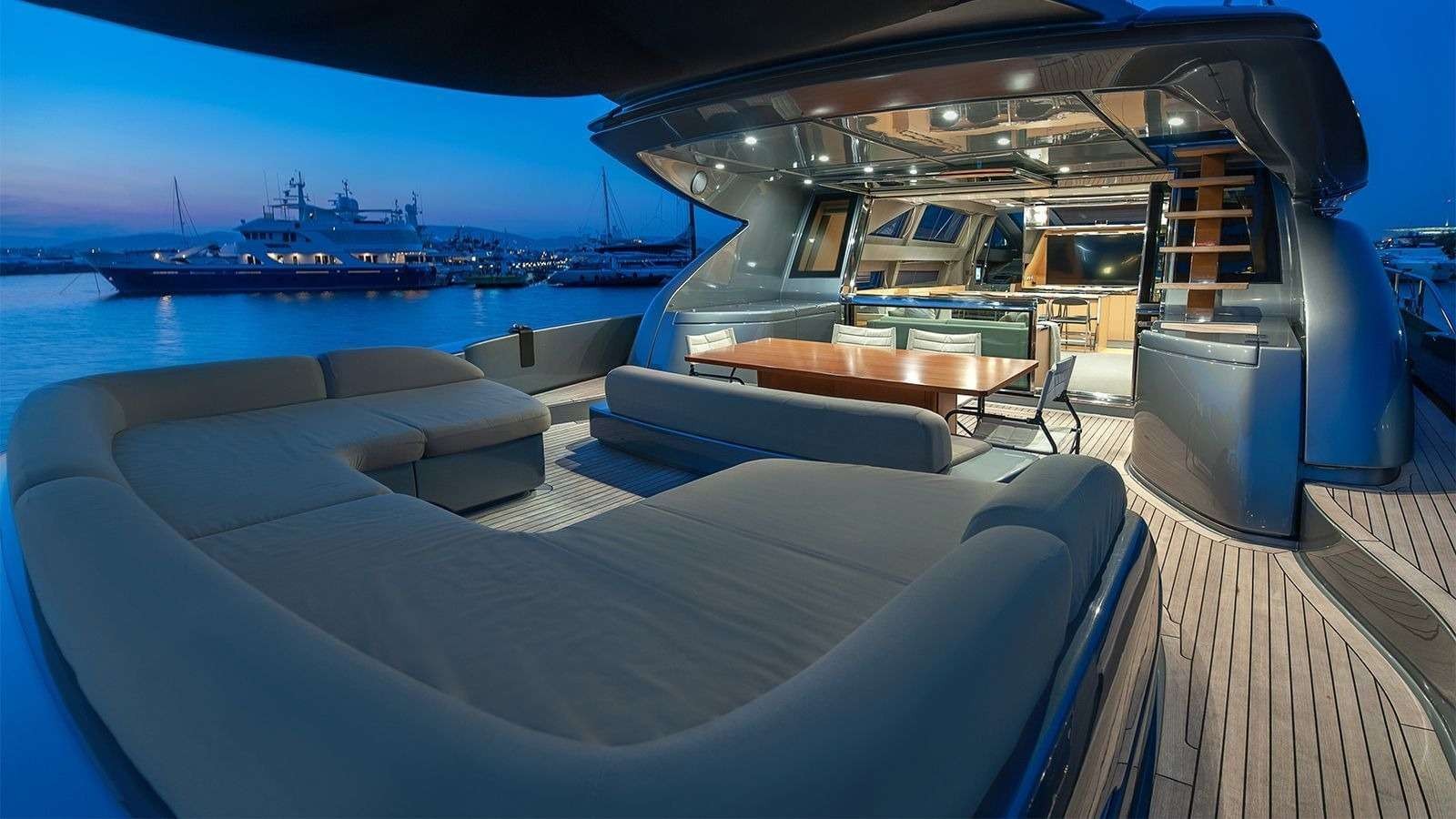 yacht-150470