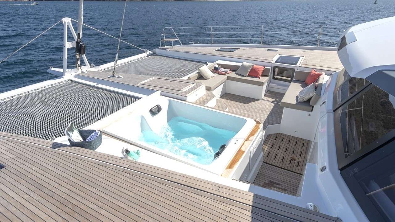 yacht-151780