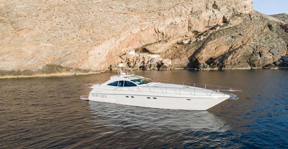 yacht-157861