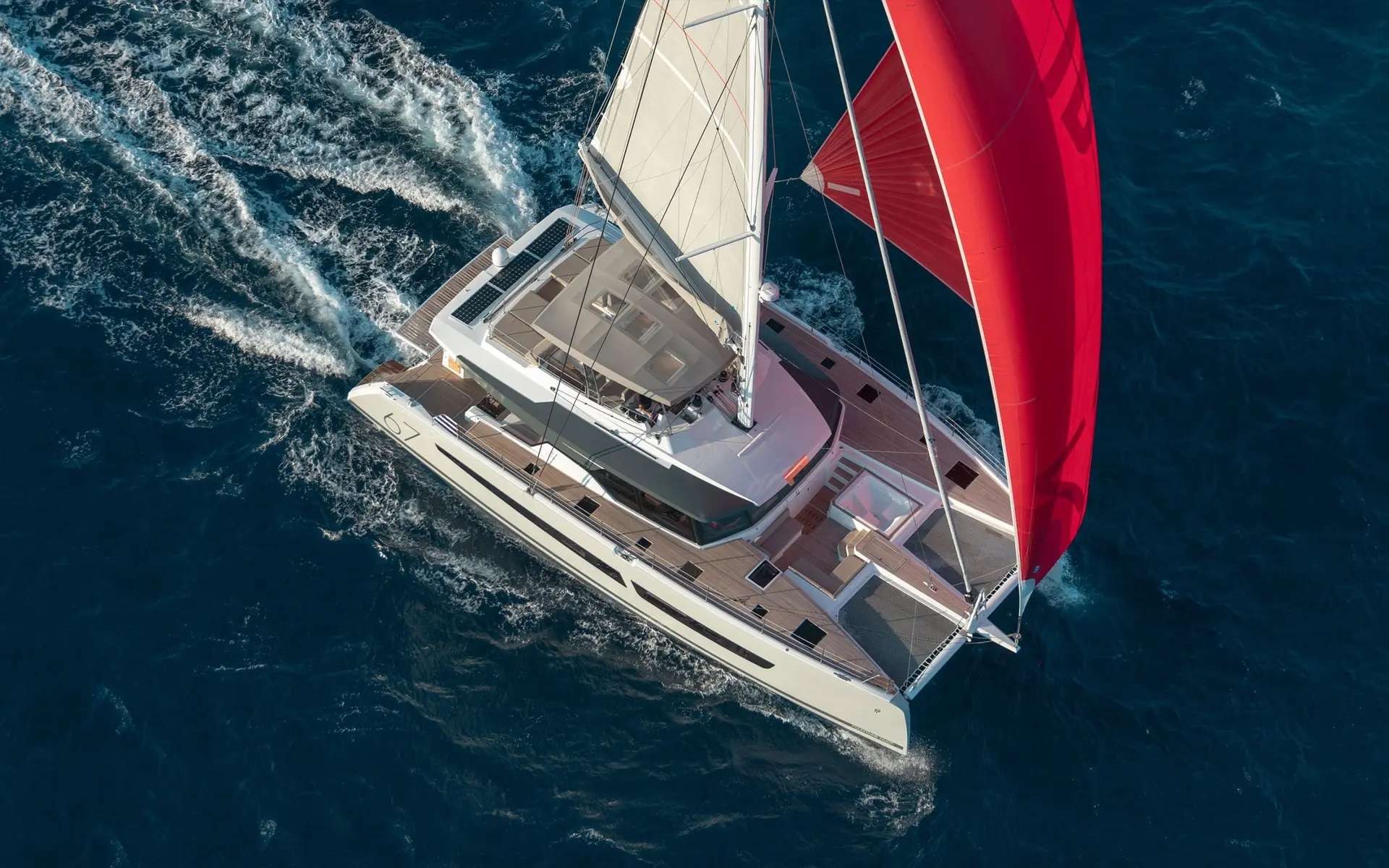 yacht-201828