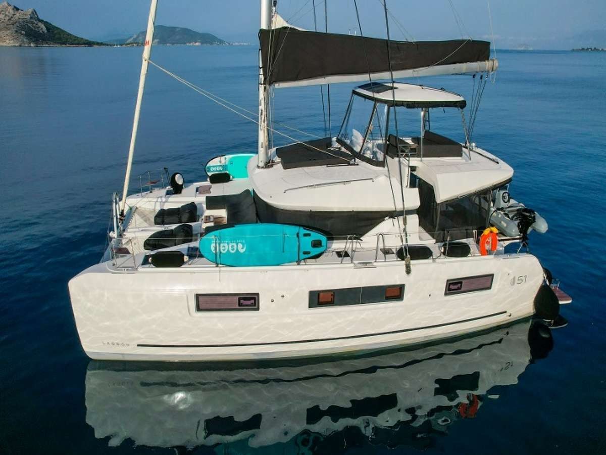 yacht-260445